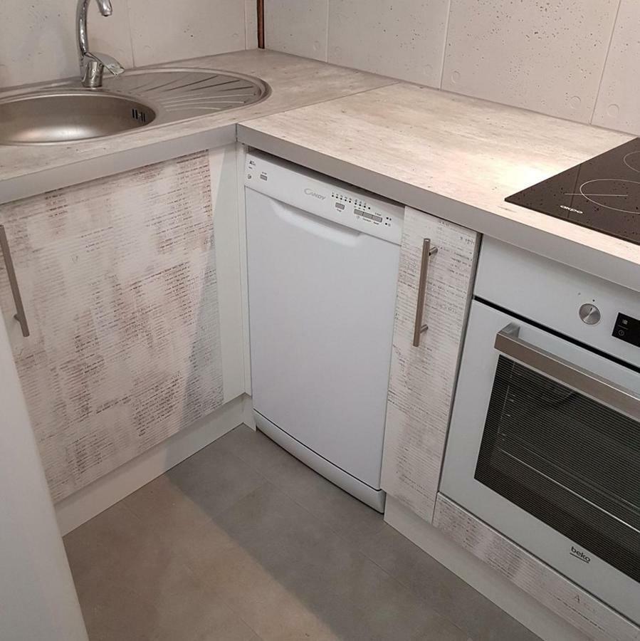 Boleslaviaapartments - Apartament Novum Poza Strefa Platnego Parkowania Boleslawiec  Kültér fotó