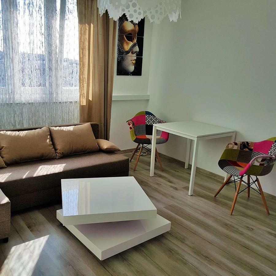 Boleslaviaapartments - Apartament Novum Poza Strefa Platnego Parkowania Boleslawiec  Kültér fotó